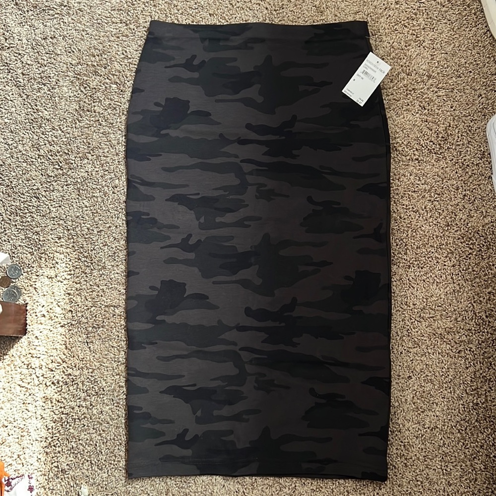 Long Sanctuary Camo pencil skirt